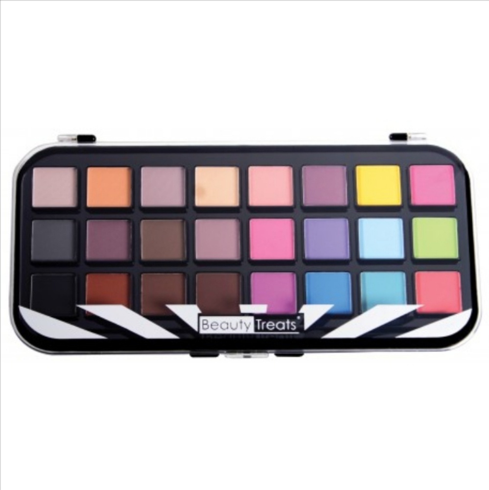 24 Matte Eyeshadows Palette.
